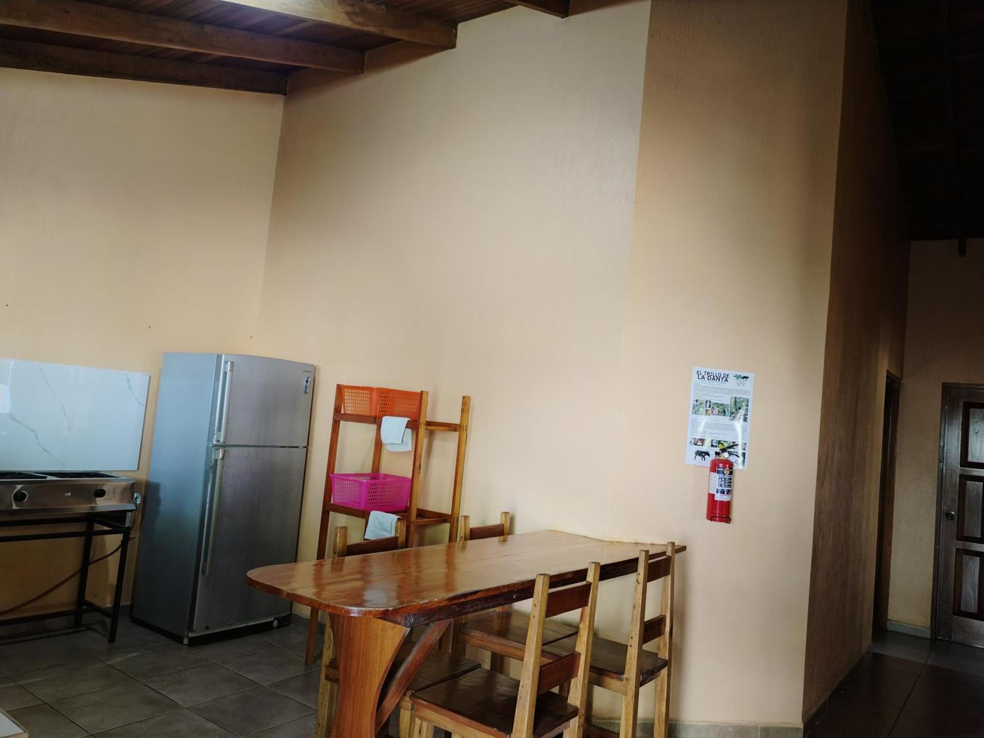 לינה וארוחת בוקר Drakes Bay Osa House - Drake Corcovado Tours מראה חיצוני תמונה